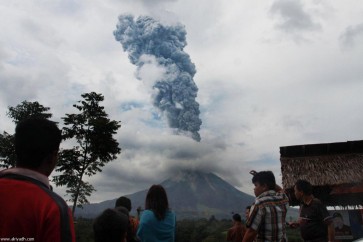 بركان اندونيسيا