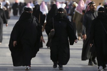 السعوديات يجدن فرصتهن في الكويت