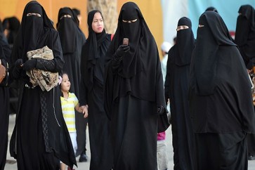 السعوديات يطالبن بإسقاط نظام الولاية على المرأة في بلادهن