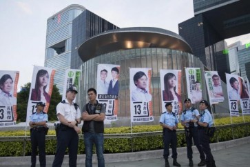 تشهد هونغ كونغ اليوم الاحد انتخابات تشريعية هي الاهم منذ التظاهرات المؤيدة للديموقراطية في 2014، وترشح لها جيل جديد من السياسيين الساعين الى قطيعة مع الصين
