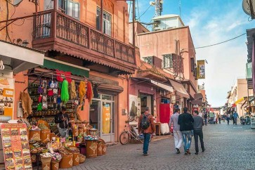 القطاع السياحي في المغرب يقاوم الأزمات أملاً في أيام أفضل