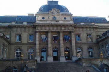 محكمة باريس