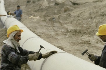 العراق يعتزم بناء 3 محطات لمعالجة الغاز