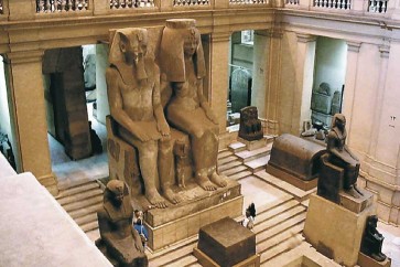 المتحف المصري يضيق بالروائع الأثرية
