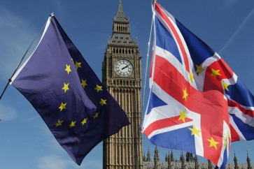 مسؤولون صرحوا بأن باب أوروبا سيبقى مفتوحا أمام بريطانيا.Britain will launch the process of leaving the European Union on March 29, setting a historic and uncharted course to become the first country to withdraw from the bloc by March 2019. / AFP PHOTO / Daniel LEAL-OLIVAS        (Photo credit should read DANIEL LEAL-OLIVAS/AFP/Getty Images)