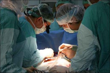 يخضع نحو 20 ألف شخص سنويا لجراحة للقلب في فرنسا