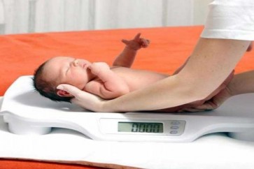 تلوث الهواء قد يزيد مخاطر انخفاض وزن الطفل عند الولادة