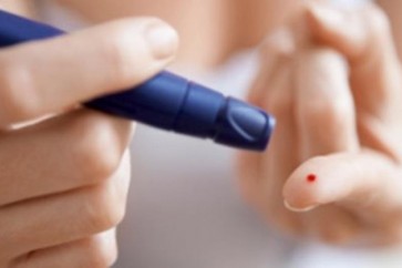 تحكم المراهقين في السكري من النوع الأول يتأثر بأقرانهم