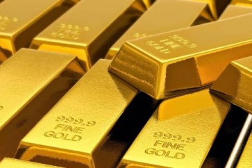 الذهب مستقر مع تراجع الدولار والمستثمرون يترقبون شهادة باول