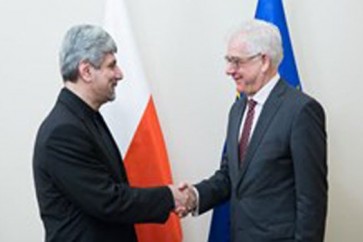 وزير خارجية بولندا يبدي رغبته بزيارة ايران
