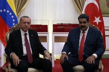 أردوغان يهاتف مادورو ويعلن دعمه له