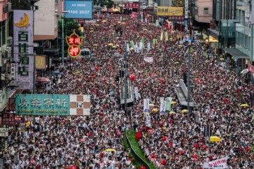 مظاهرات شعبية في هونغ كونغ ضد قانون تسليم المطلوبين الى بكين