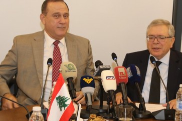 حب الله والجميل أعلنا موافقة مصرف لبنان على تأمين السيولة لقطاع الصناعة لشراء المواد الأولية