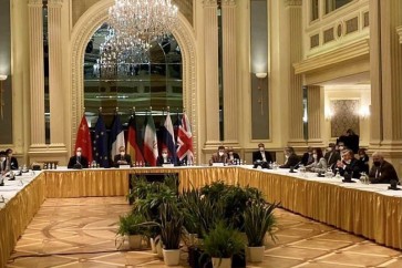 رفع الحظر والقضايا النووية  على طاولة المحادثات بين إيران و مجموعة 4 + 1 في فيينا