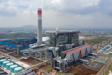 (191213) -- JAKARTA, Dec. 13, 2019 (Xinhua) -- Aerial photo taken on Dec. 13, 2019 shows the power plant PLTU Java 7 in Bojonegara subdistrict of Banten province, Indonesia. Unit 1 of Indonesia's coal-fired power plant PLTU Java 7 developed by a consortium of Chinese and Indonesian companies officially kicked off commercial operation on Friday.
The PLTU Java 7 power plant is currently operated by PT Shenhua Guohua Pembangkitan Jawa Bali which is a joint venture between China Shenhua Energy Co. Ltd. and PT Pembangkitan Jawa Bali - a subsidiary of Indonesia's state-owned electricity firm Perusahaan Listrik Negara. (© Du Yu/Xinhua News Agency/eyevine/Redux)Contact eyevine for more information about using this image:
T: +44 (0) 20 8709 8709
E: info@eyevine.com
http://www.eyevine.com