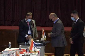 العراق _ الرئيس برهم صالح يدلي بصوته في الانتخابات البرلمانية المبكرة - snapshot 29.79