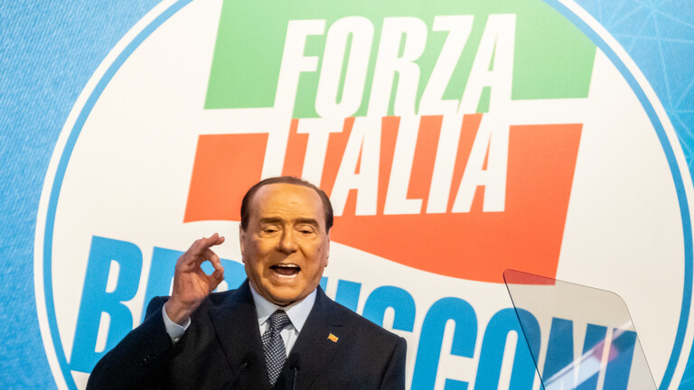 زعيم حزب فورزا إيطاليا سيلفيو برلوسكوني