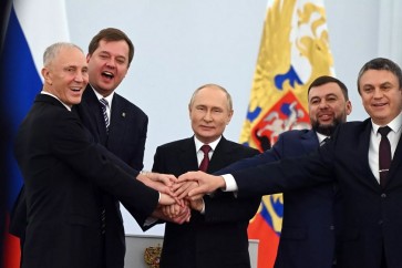 بوتين يوقع مع قادة دونيتسك ولوغانسك وزابوروجيه وخيرسون اتفاقيات الانضمام إلى روسيا