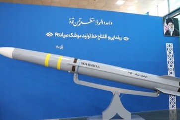 الدفاع الايرانية تزيح الستار عن صاروخ صياد 4B للدفاع الجوي بعيد المدى