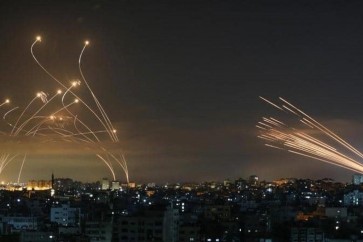 صليات صاروخية من قطاع غزة تطلق باتجاه مستوطنات الكيان الصهيوني