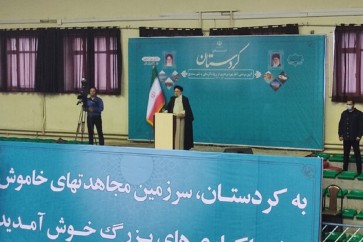 الرئيس الايراني السيد ابراهيم رئيسي يزور محافظة كردستان ويفتتح مشروع كبير لايصال المياه الى مدينة سنندج