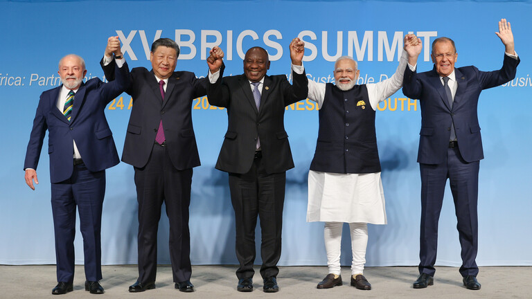 الاعلان عن انضمام 6 دول جديدة إلى "بريكس" في سياق إرساء نظام عالمي متعدد الأقطاب