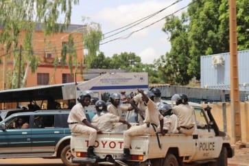 سلطات النيجر تتهم فرنسا بـ"نشر قوات" استعداداً لـ"تدخل عسكري"