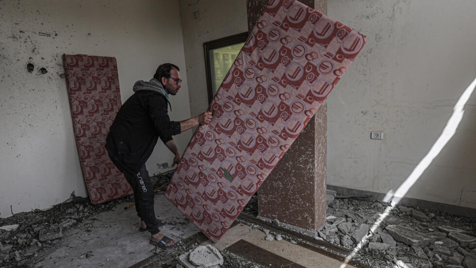 منازل تحطمت في غزة بفعل العدوان الصهيوني