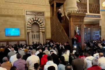 خطباء عيد الفطر في لبنان يؤكدون على الوحدة في مواجهة التحديات