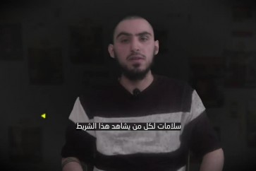 أسير إسرائيلي في غزة يوجه نداء استغاثة ويتهم نتنياهو بالتخلي عنه