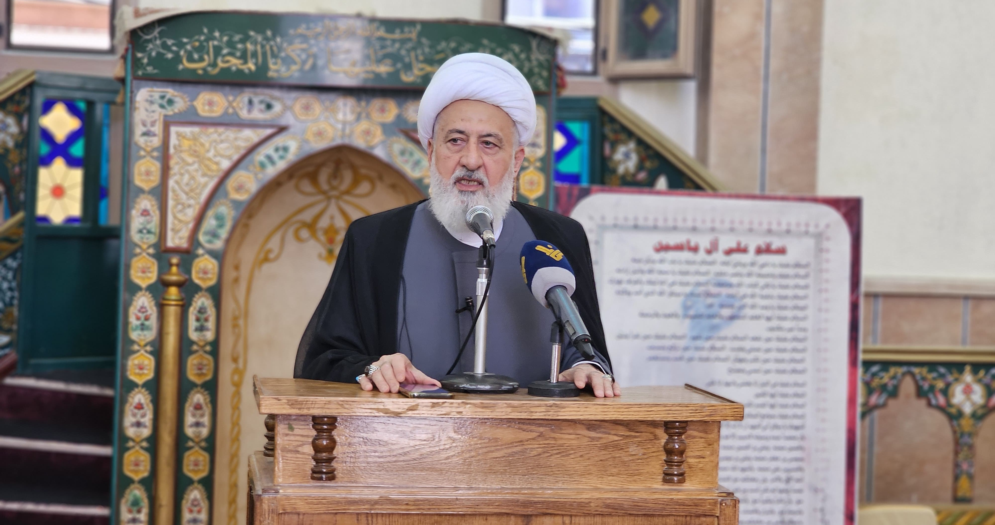 العلامة الخطيب: نعبّر عن التأييد الكامل لموقف رئيس الجمهورية بالشروع بأخذ مواقف عملية تصعيدية لردع العدوان الصهيوني